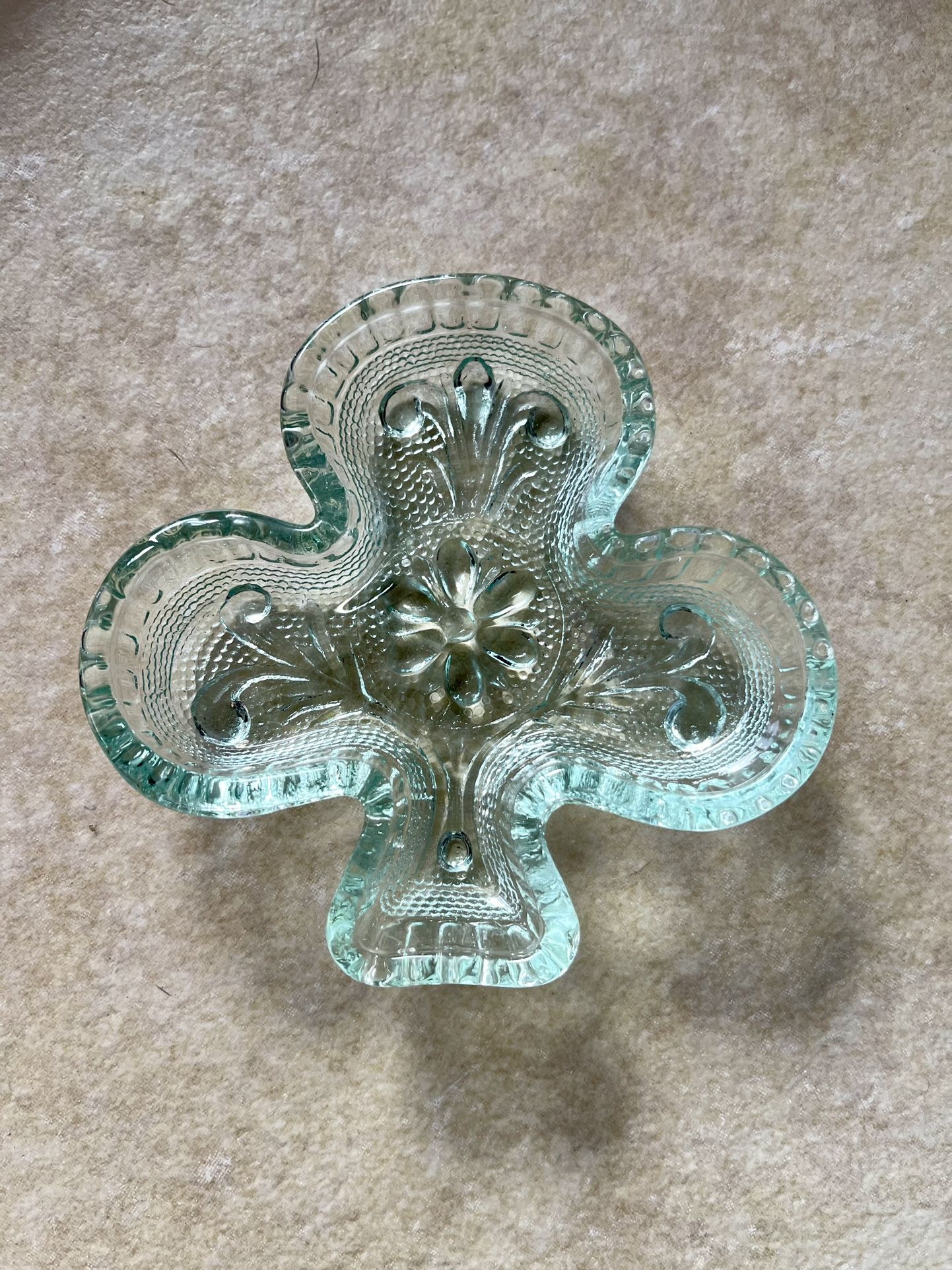 Vintage Green Teal Shamrock Clover Club Tiara Indiana Glass Sandwich Bridge Candy Nut Dishes