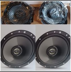 4x 6.5" JBL Speakers 