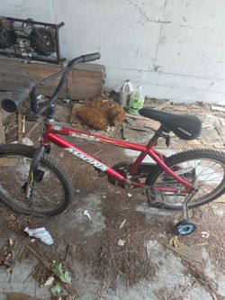 Magna Imposter BMX Bike Red
