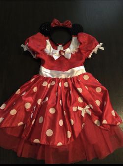Girls sz 4 minnie costume from Disney store