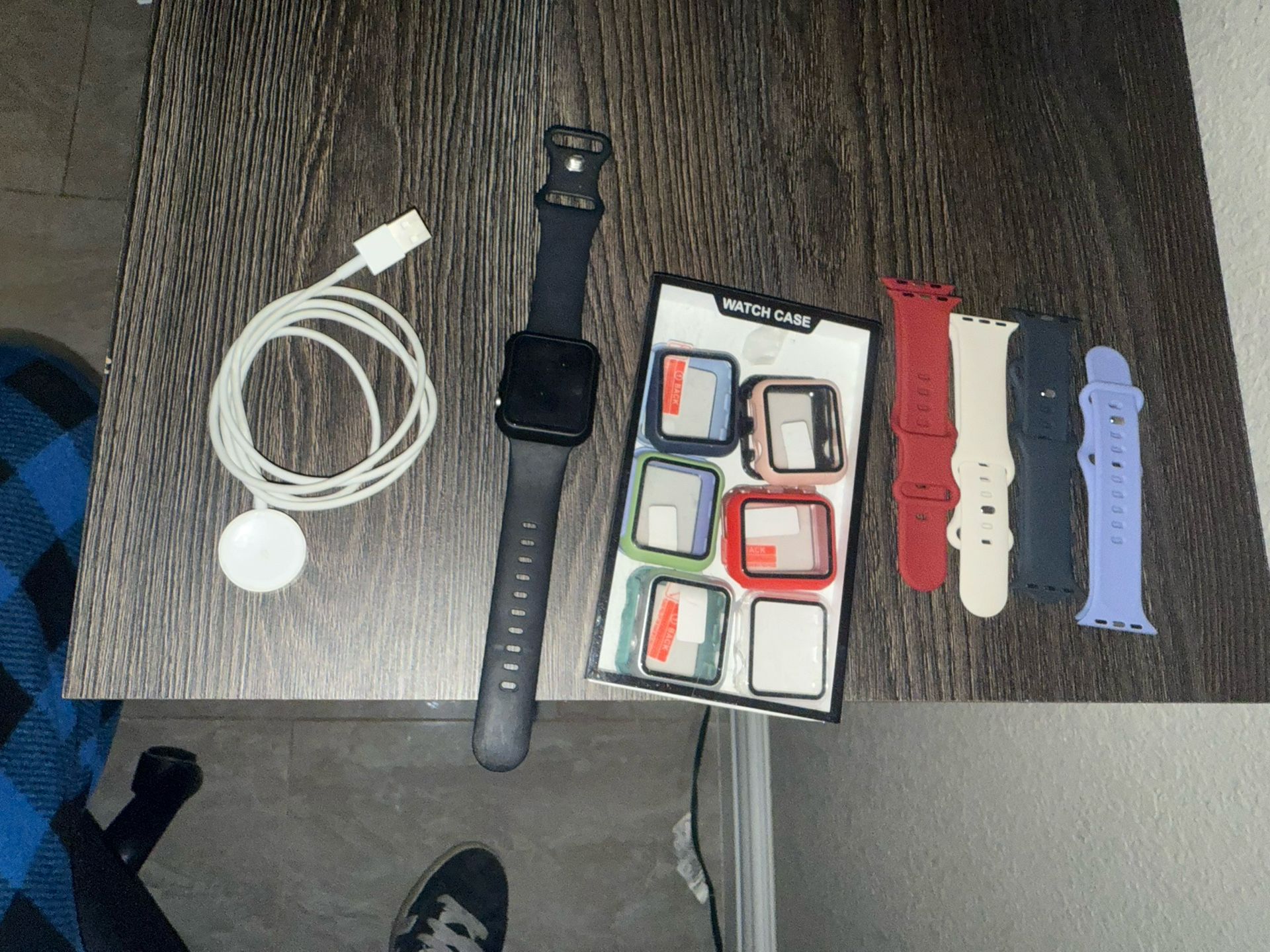 Apple Watch, Color: Black