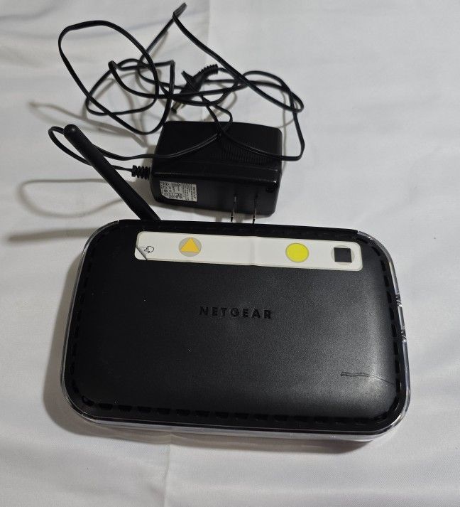 NETGEAR N150 Wireless Router (WNR1000v2) – Great Working Condition