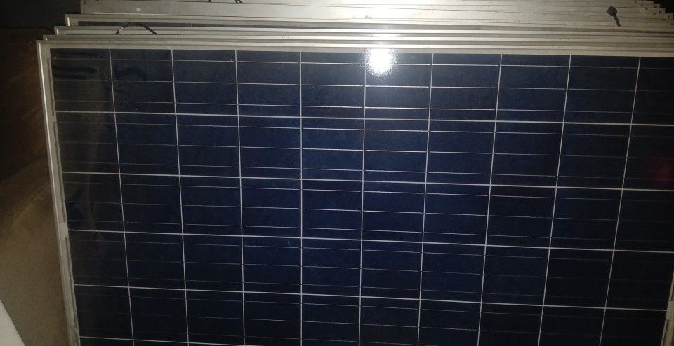 (14)  5' x  6'  12v  Solar Panels
