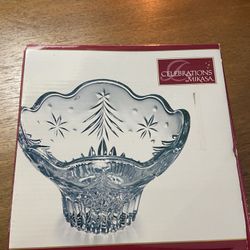 New In Box Mikasa Christmas Candy Dish