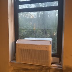 Midea Air Conditioner Window Unit with Heat and Dehumidifier