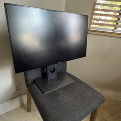 🔥 Dell UltraSharp U2718Q 27” 4K Monitor – Excellent Condition 🖥️✨ 