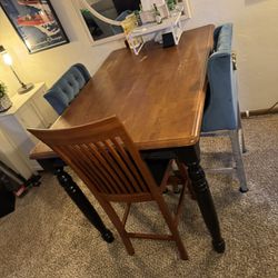 Dining Table Set Plus 1 Leaf And Another Chair 