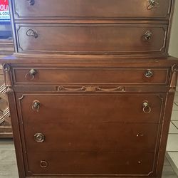 $200 Thomasvill Bedroom Set