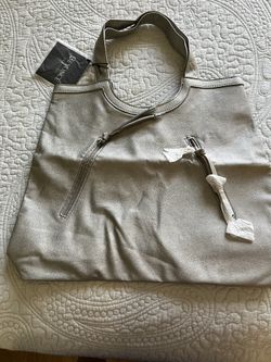 Beyoncé Fragrance Silver Tote Bag with Zippers
