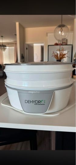 Dehydrator