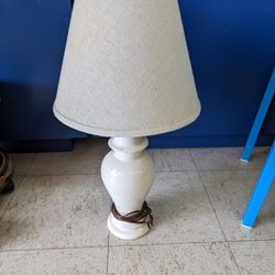 White Ceramic Lamp 