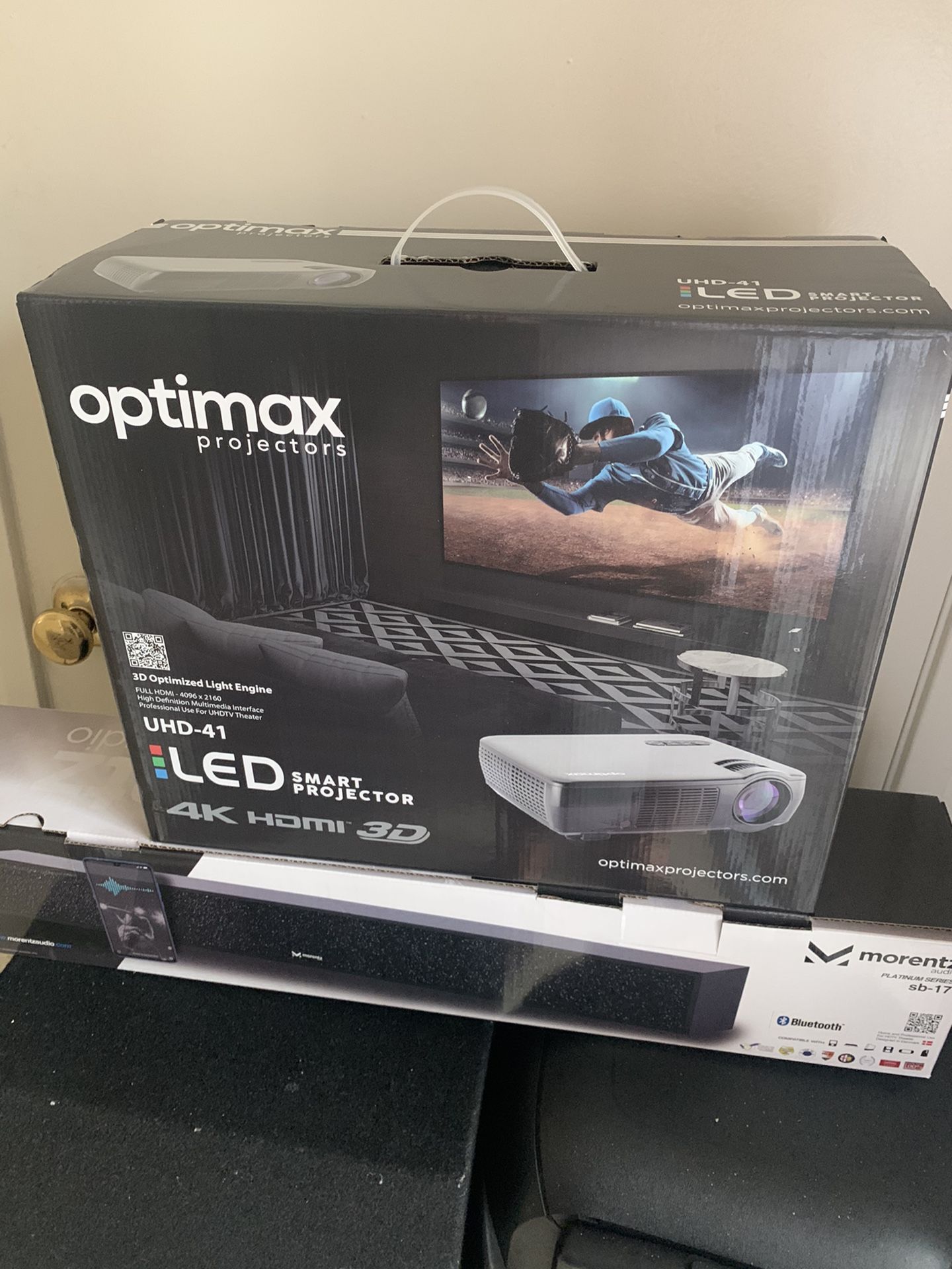 Optimax 4K projector