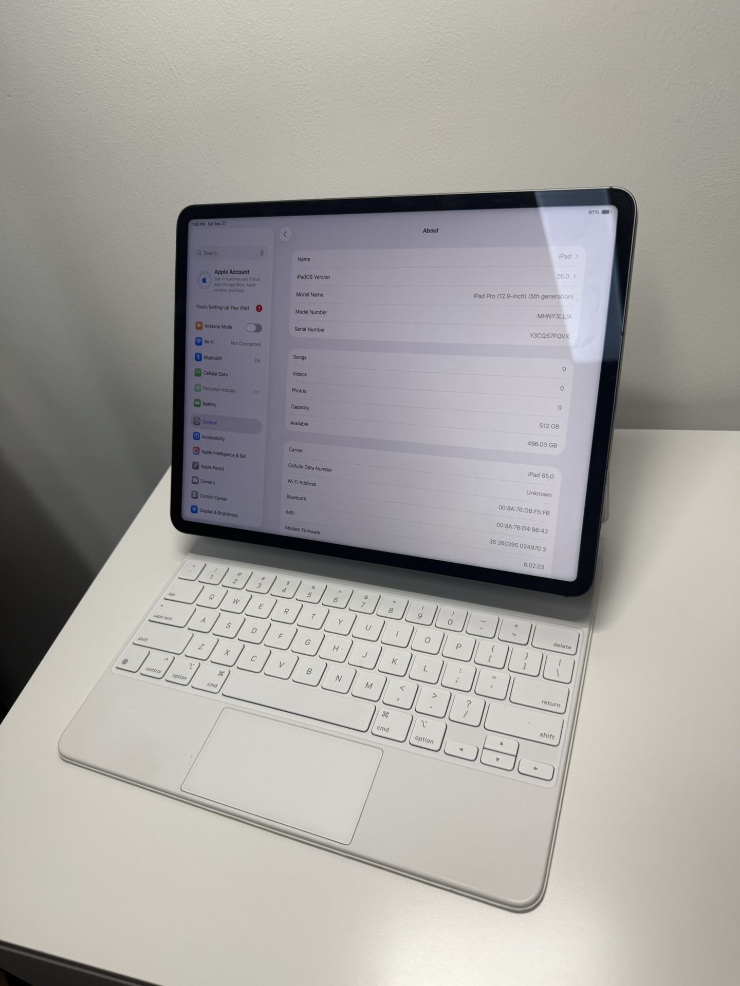 iPad Pro 12.9 5Th M1 512Gb + Keyboard