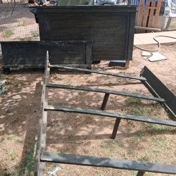 Complete Twin Size Bed