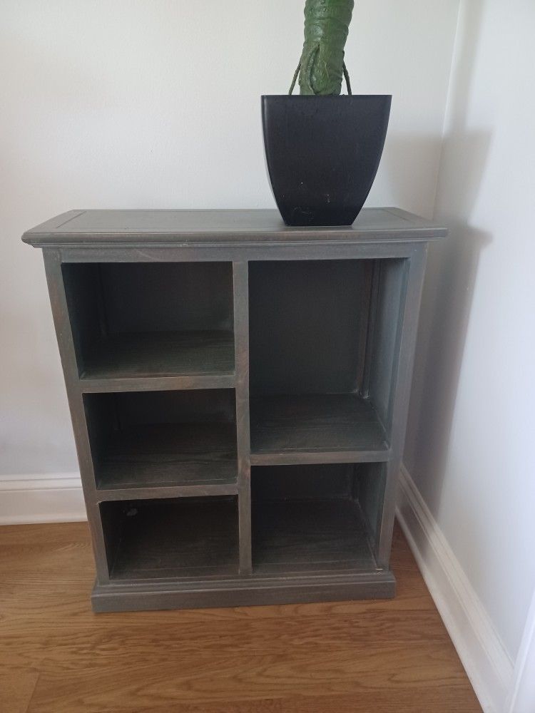 Shelf