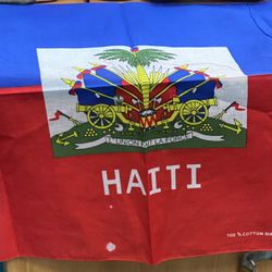 Small Haitian Flag  