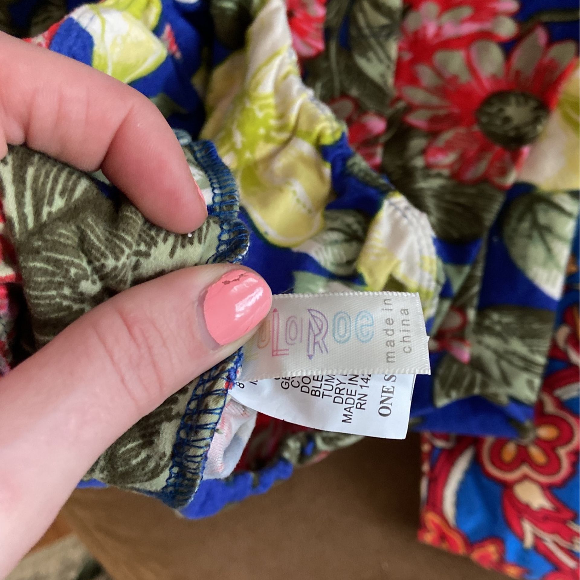 Lularoe Leggings One Size Many Patterns!