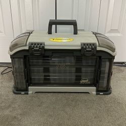 Plano 787 Tackle Box