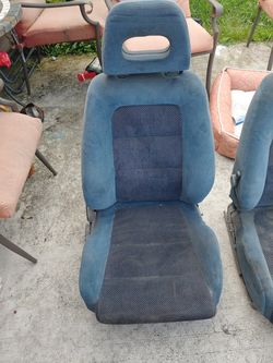 92 acura gsr interior seats $300 , carpet and plastic parts $150