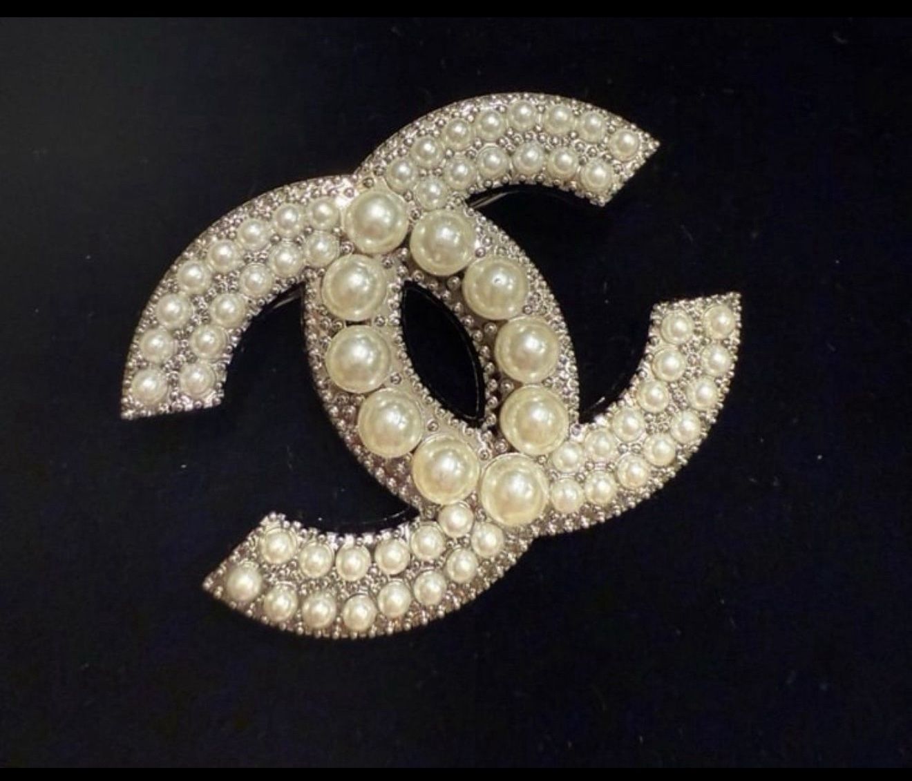 Vintage Women Brooch jewelry