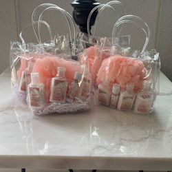 Shower Gift Sets
