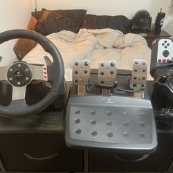 Logitech G27 Sim Racing Wheel