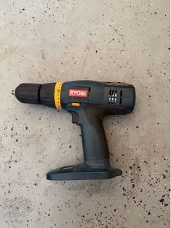 Ryobi P206 18V cordless 1/2" drill/driver - tool only