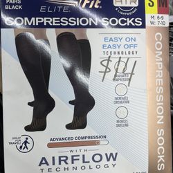 Copper Fit Elite Unisex compression socks in black