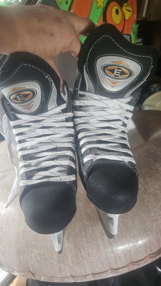 Boys Ice Hockey Skates