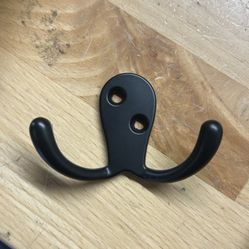 Black Robe Hooks  (5pack) 3 Available 