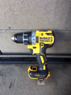 Dewalt Brushless drill/driver ( X R )