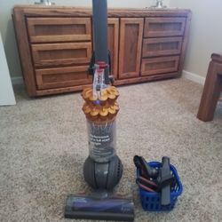 Dyson DC50 Vacuum