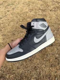 Jordan Retro 1s Shadows Sz 10.5 AUTHENTIC
