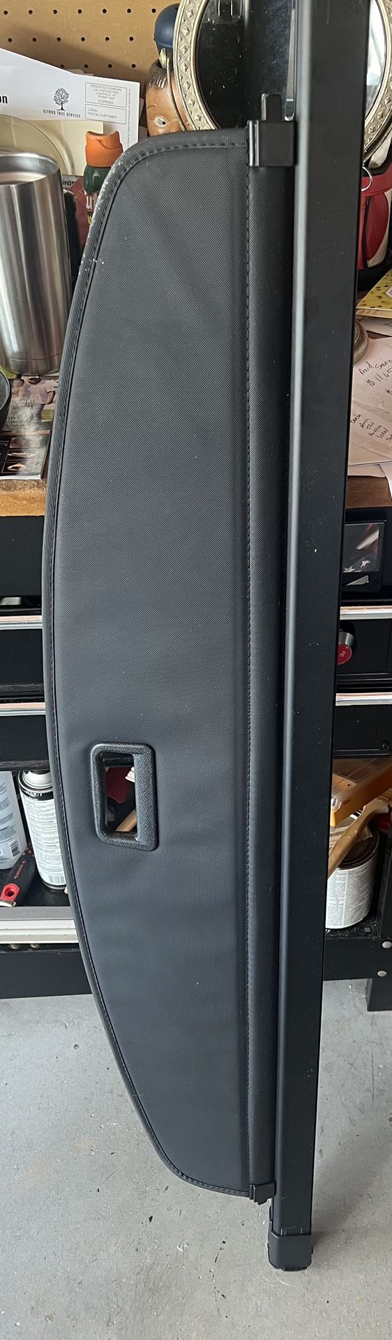 Cadillac XT5 Retractable Cargo Cover