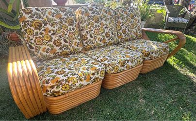 Vintage Pretzel (Paul Frankl Style) Rattan Modular Sofa - Retro and Funky