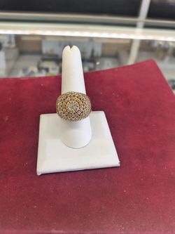 10k solid gold diamond ring size 10 layway available 10% down if you interested please make sure you ask for Maribel thank you