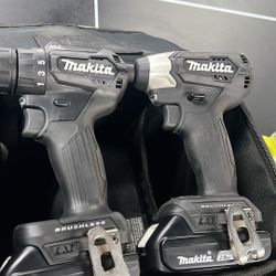 Makitt Drill Set And Drill Bits 