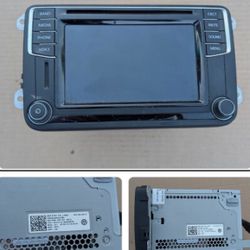 2017 Jetta Radio