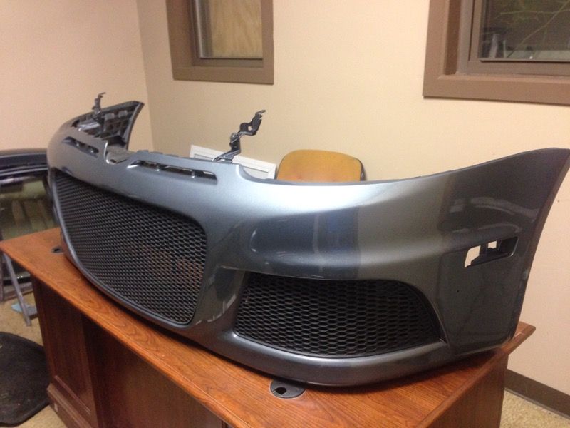 VW Thunder body front bumper off a 2010 VW Jetta cup edition