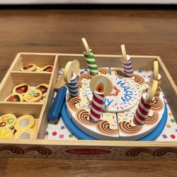Melissa & Doug Birthday Party Cake – Wooden Play Food Set