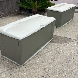 Rubbermaid Storage Box