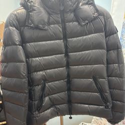 Moncler ( Original) Women’s Winter jacket Gray  Color Size 4