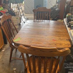Kitchen Table With 4 Chairs