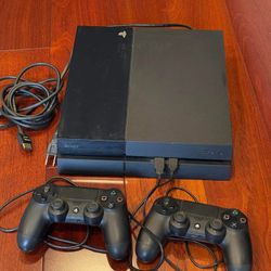 PS4 w/ 4 Games 