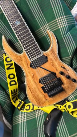 B.C. Rich Shredzilla 8 Prophecy Archtop with Floyd Rose Spalted Maple