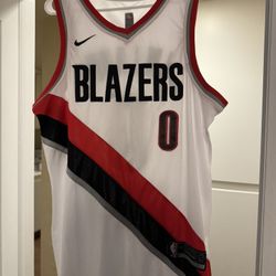 Damian Lillard Nike Trail Blazers Jersey 