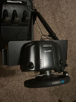 Logitech G29 Racing wheel-includes shifter & stand (PS5/PS4/PS3/PC)