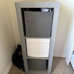 Moving sale