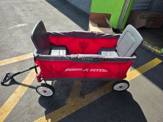 Radio flyer wagon