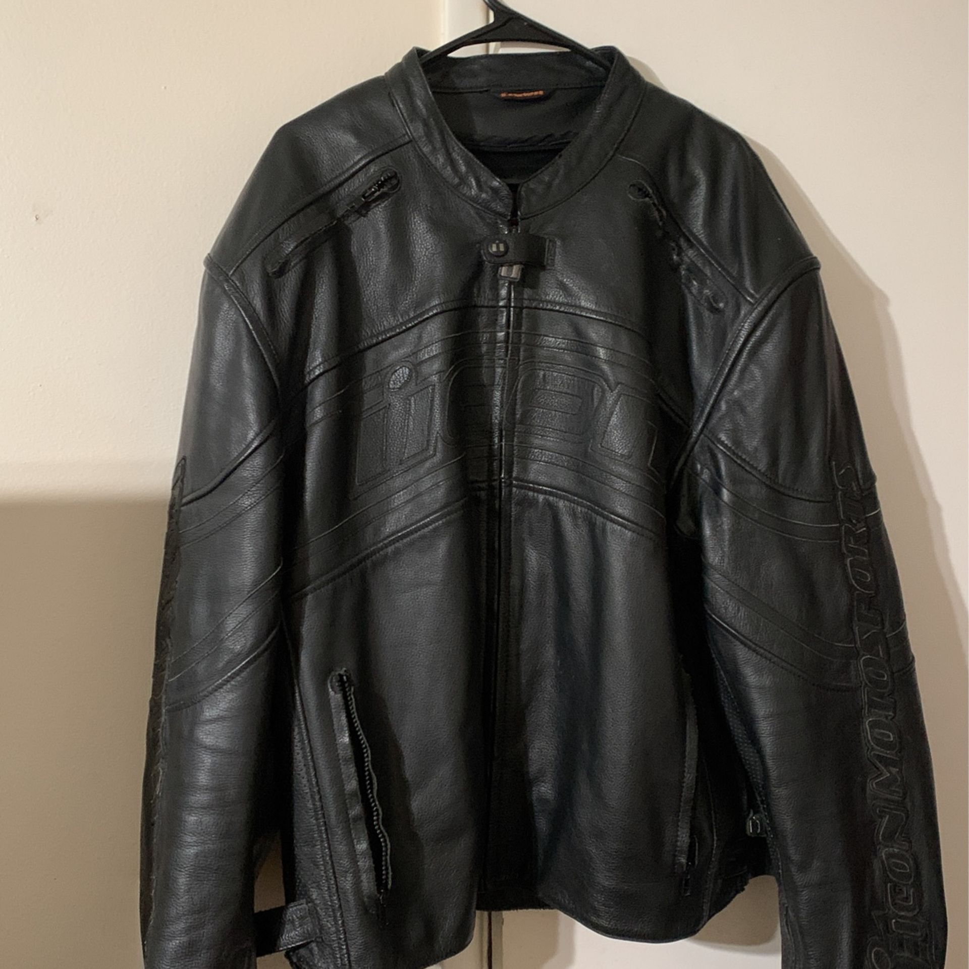 Icon motorcycle Jacket $100 (5xl But Fits Like A 3xl)